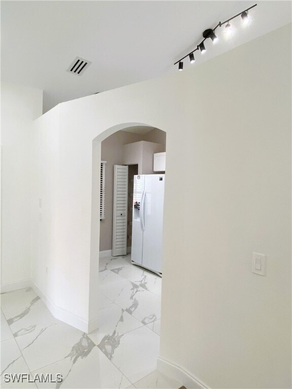 Photo - 6645 Huntington Lakes Cir Unit 204