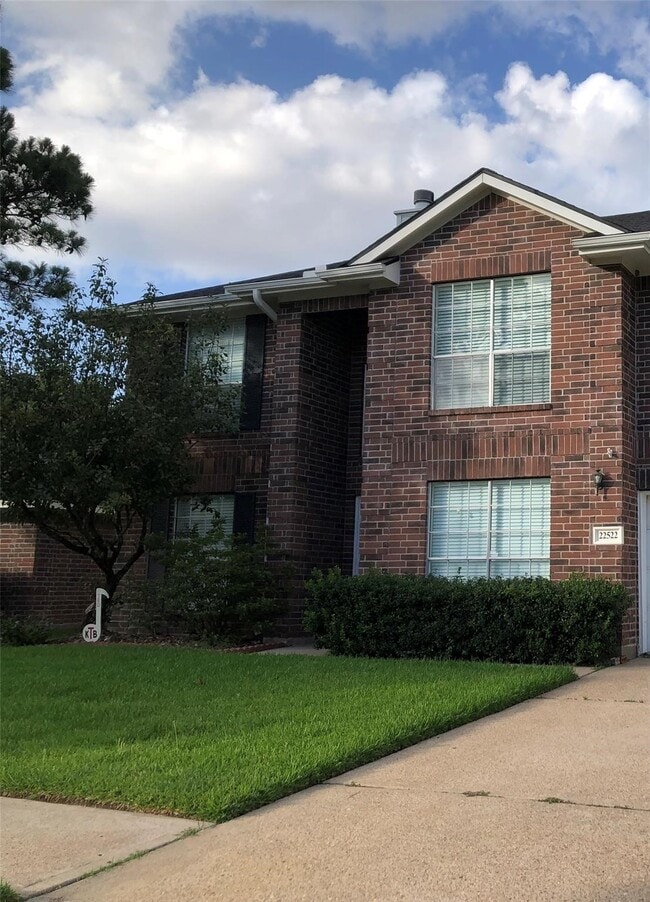 Photo - 22522 Holly Lake Dr