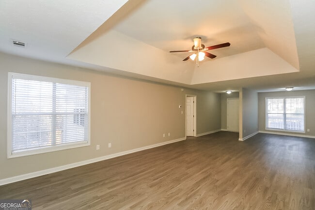 Photo - 340 Sharon Dr