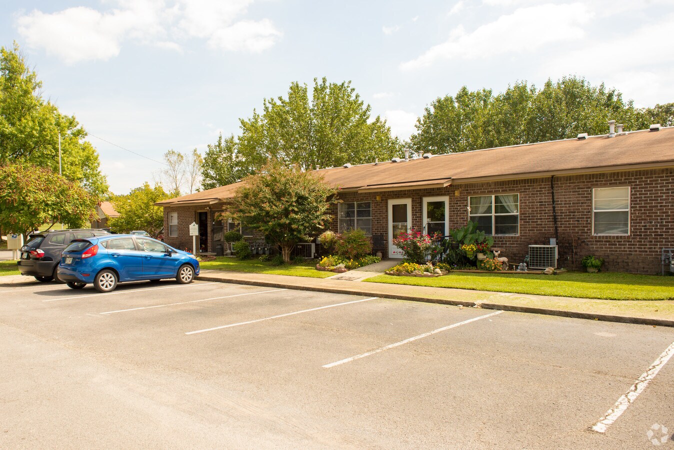 Primary Photo - Catoosa Gardens