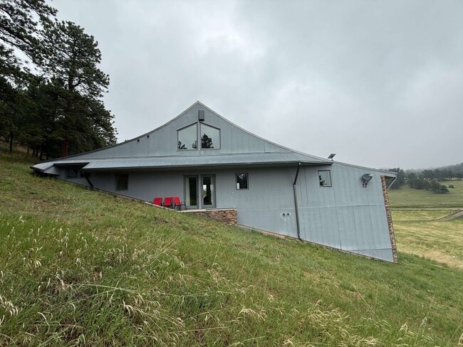 Photo - 2937 Lee Hill Dr