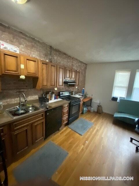 Building Photo - 63 S Huntington Ave Unit 2