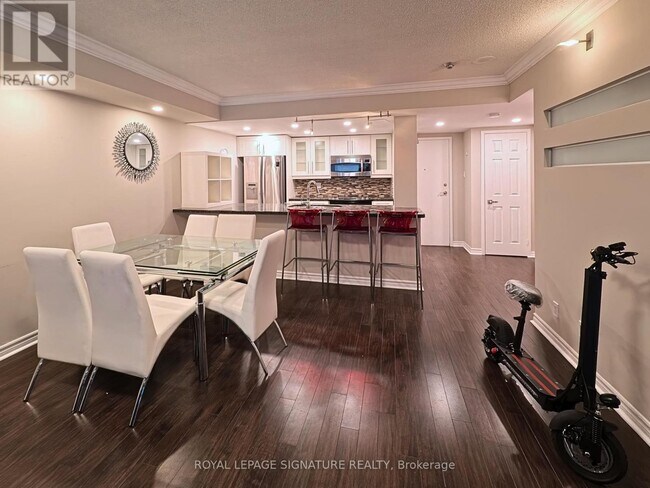 Photo - 77 Harbour Square Unit 2511