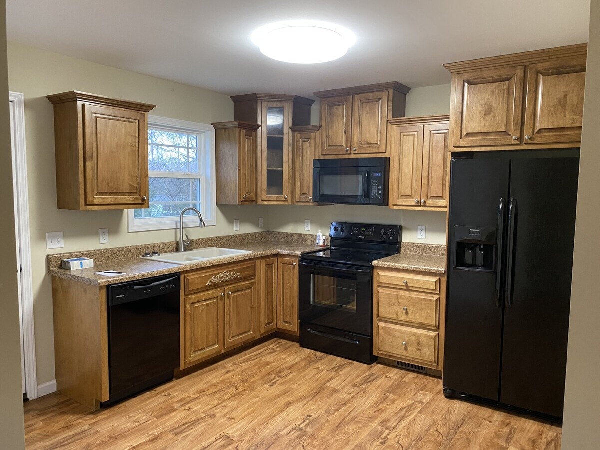 Photo - "Updated  2-Bed, 2-Bath Oasis on E High St... Unit A