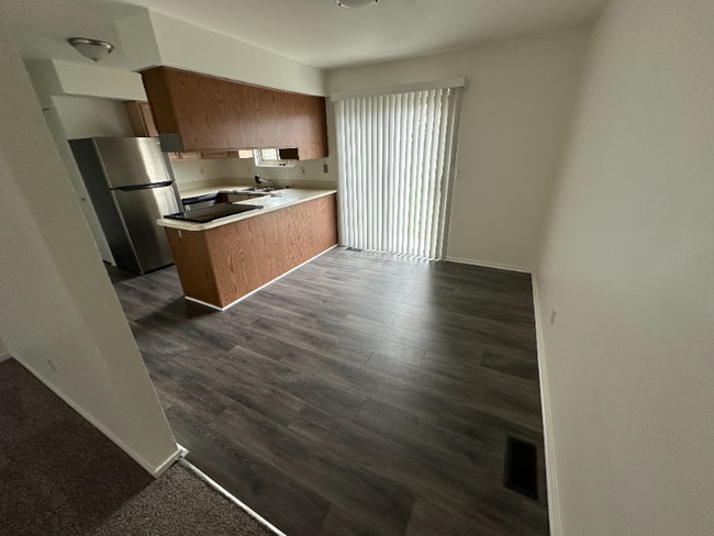 Photo - 31621 Couchez St Unit 31625