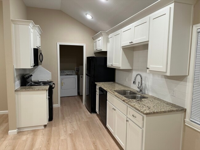 Photo - 4238 State Hwy 64