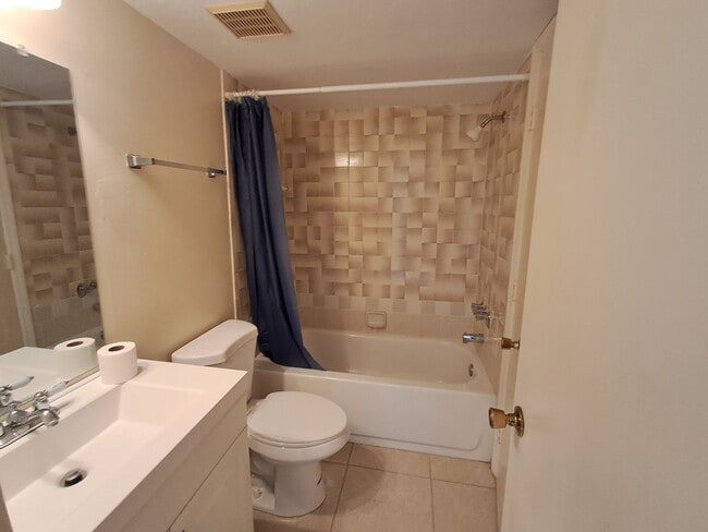 Photo - 22523 Westchester Blvd Unit 22523 Westchester BLVD F101