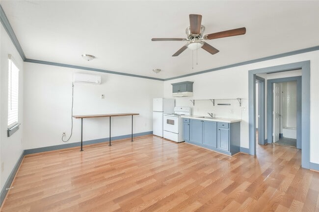 Photo - 5320 Polk St Unit 17