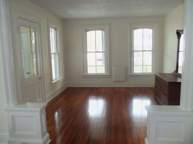 Front Parlor - 6 W Kendrick Ave House