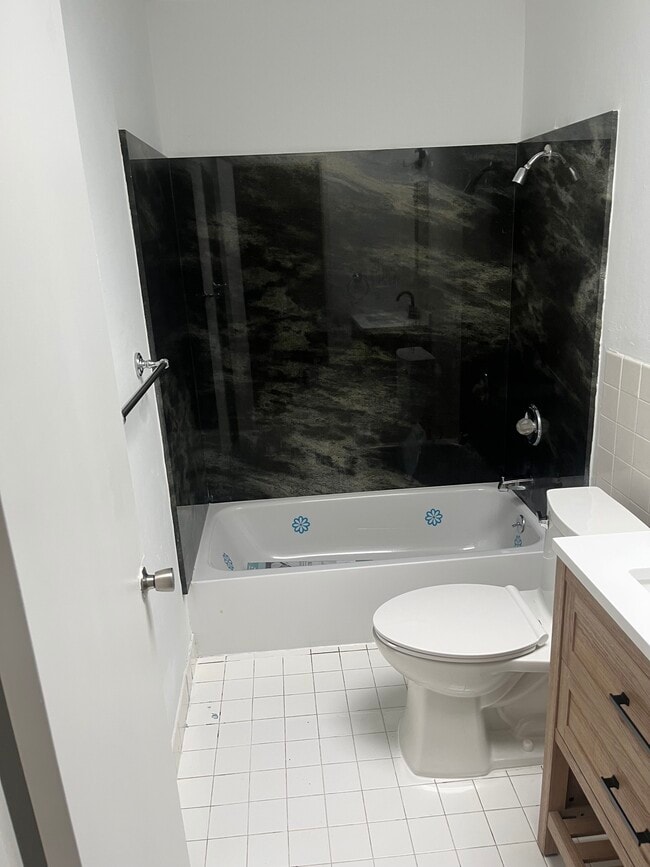 Photo - 1418 Rhode Island St Unit 5