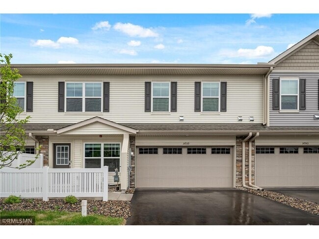 Building Photo - 14939 Adare Wy Rental