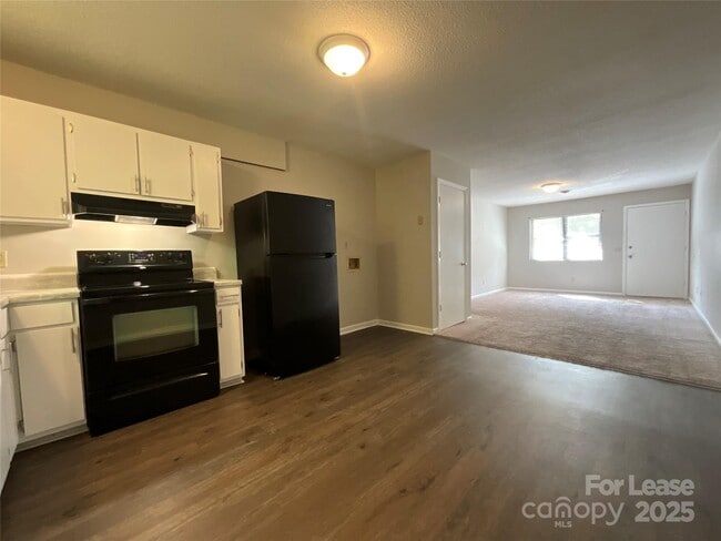 Photo - 201 Arthur Dr