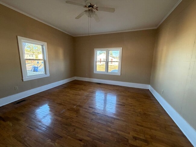 Photo - 3 Bed 2 Bath home in the Heart of Martin, TN!