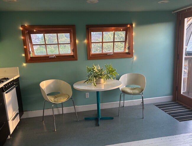 dining - 1015 N Branciforte Ave Unit # B