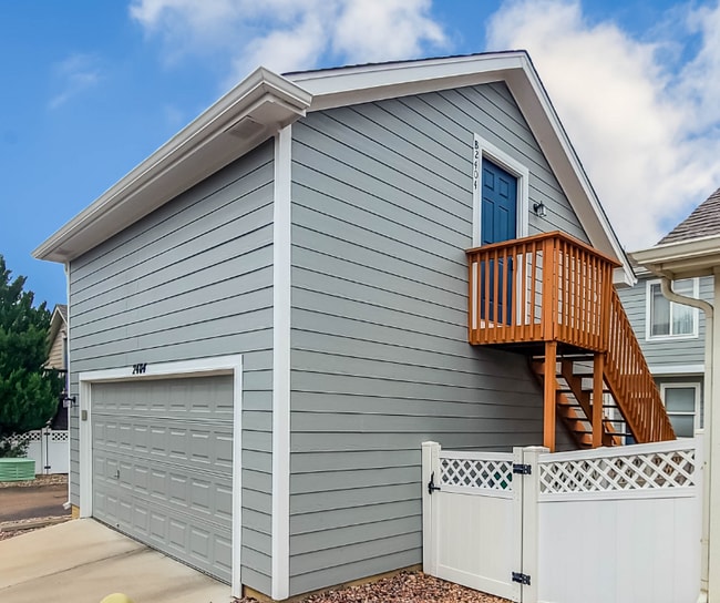 Photo - 2404 St Paul Dr