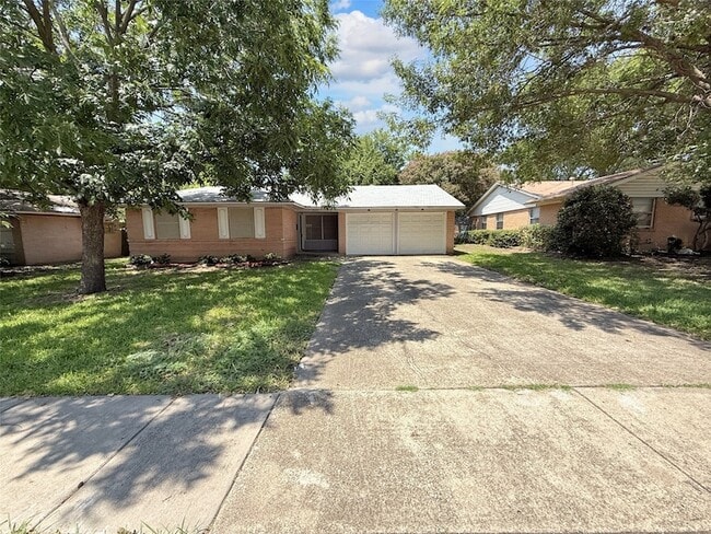 Building Photo - 3533 Antilles Dr Rental