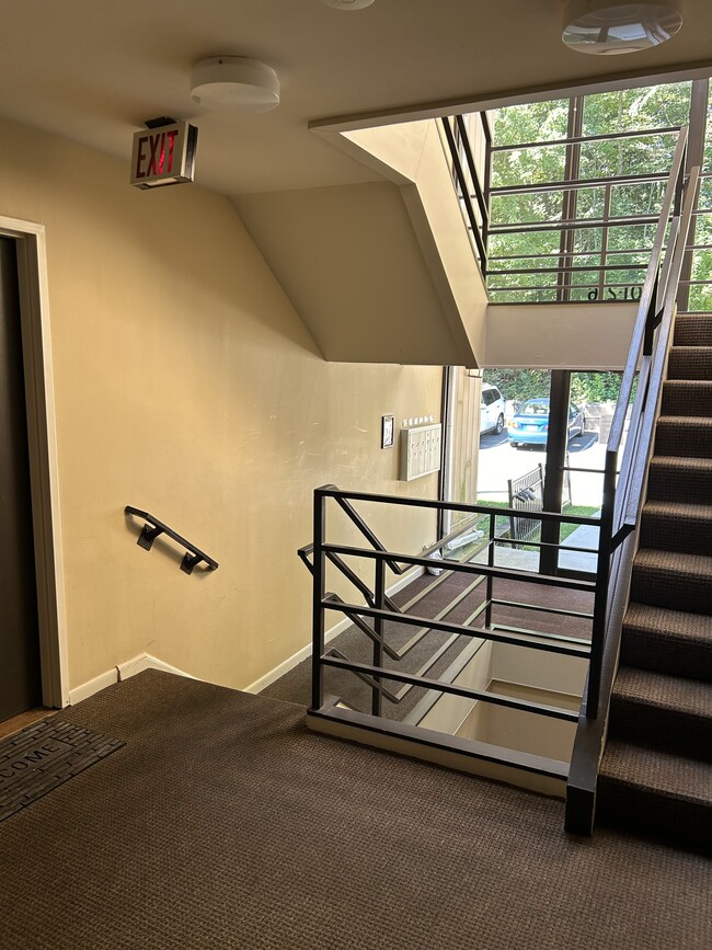 Photo - 175 Mill Pond Rd Unit 214