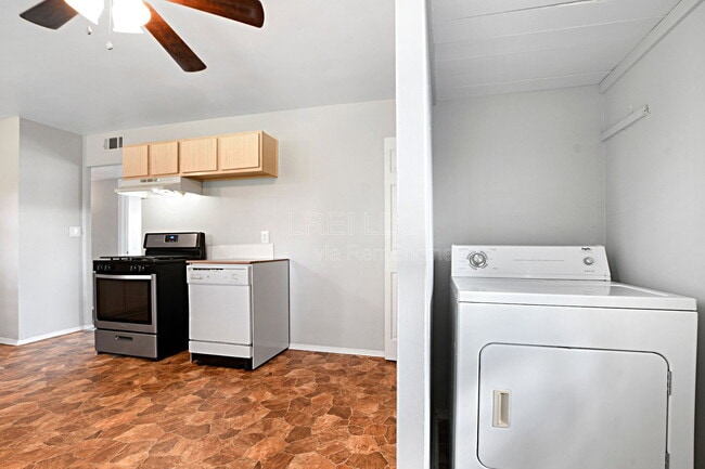 Photo - 8602 Gary Wy