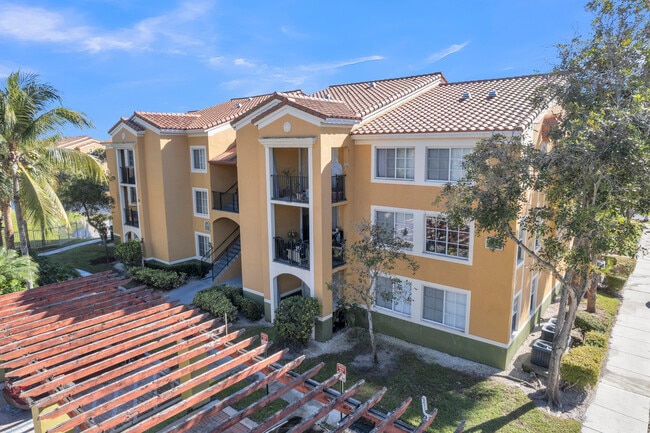 Building Photo - 2400 E Preserve Way Unit 101