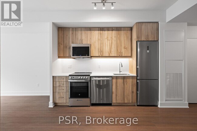 Photo - 195 Deerfield Rd Unit 710