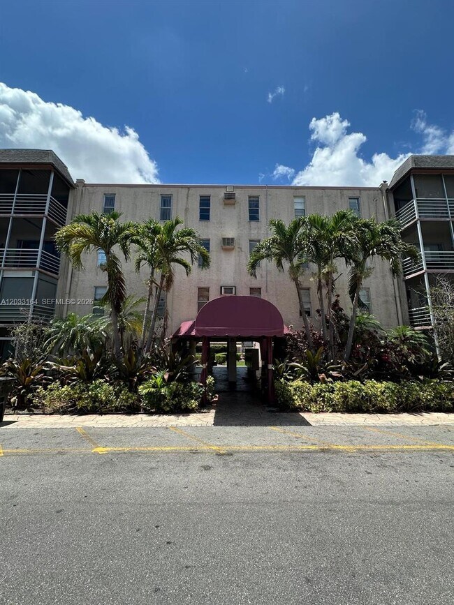 Building Photo - 2800 NW 56th Ave Unit G201