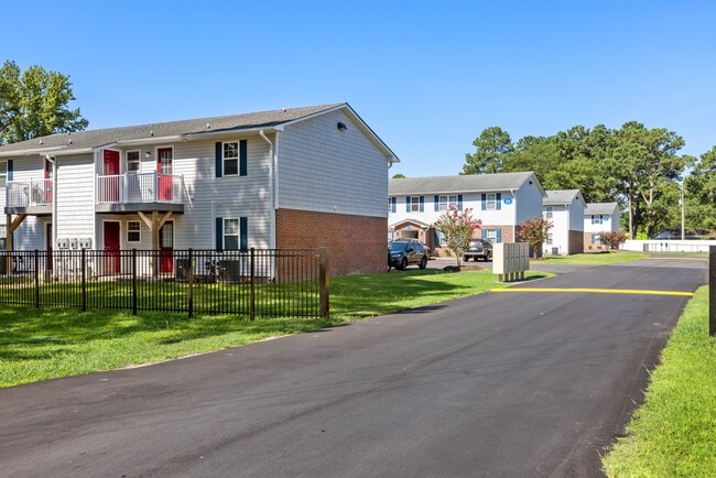 Tryon Village Apartments