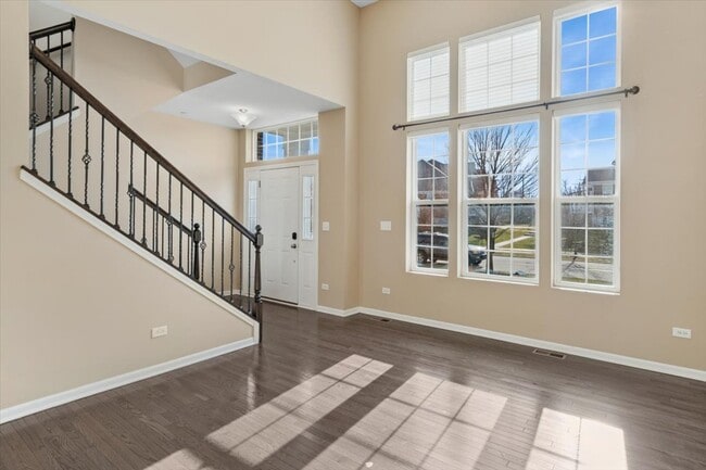 Photo - 2942 Madison Dr