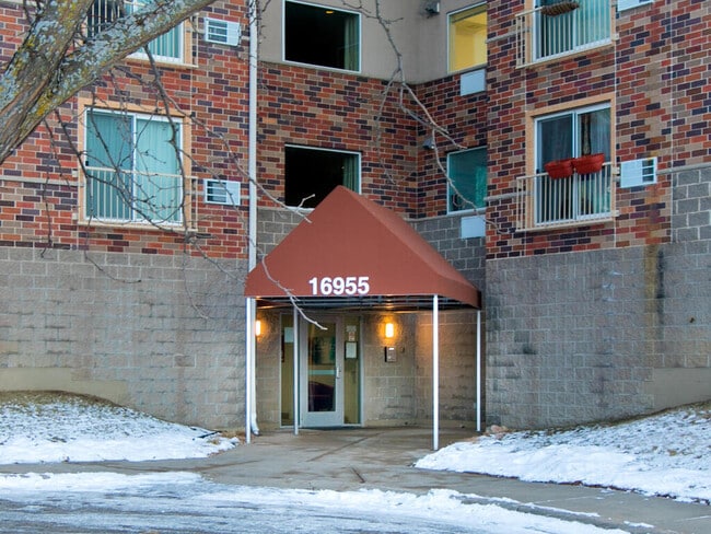 Building Photo - 16955 Toronto Ave SE Unit 308