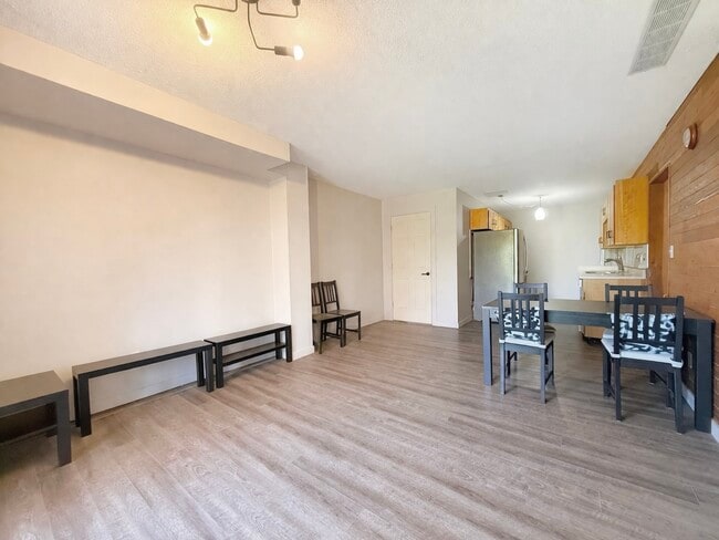 Photo - 2217 Hillside Ave