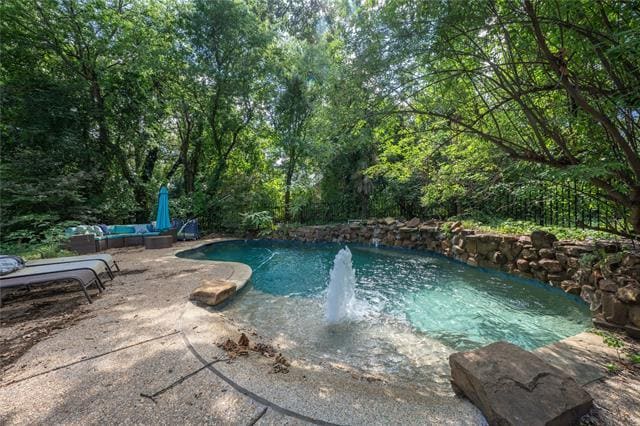 Photo - 1409 Jackson Rd