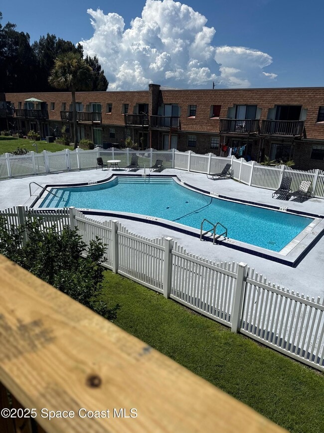 Photo - 1300 Arlington Ln NE