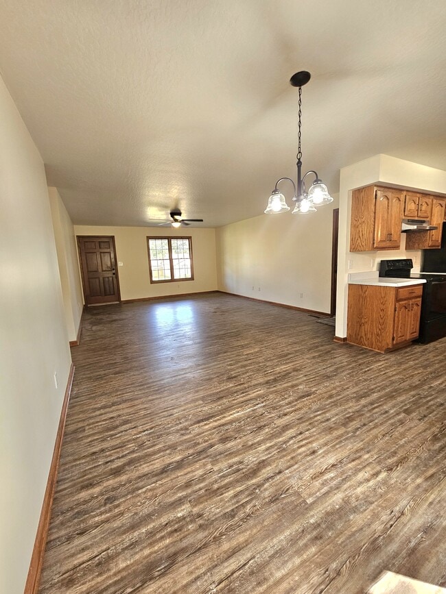 Photo - 1302 Stafford Dr