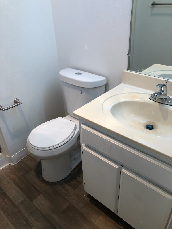 330 Pioneer Dr