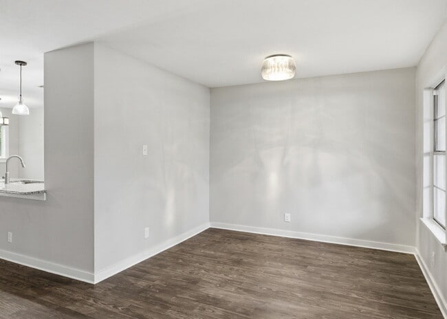 Photo - Updated 3 Bedroom Home in Northside ISD with Pool Access