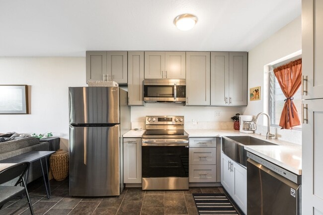 Photo - Furnished 1 Bedroom Condo in Kona Town