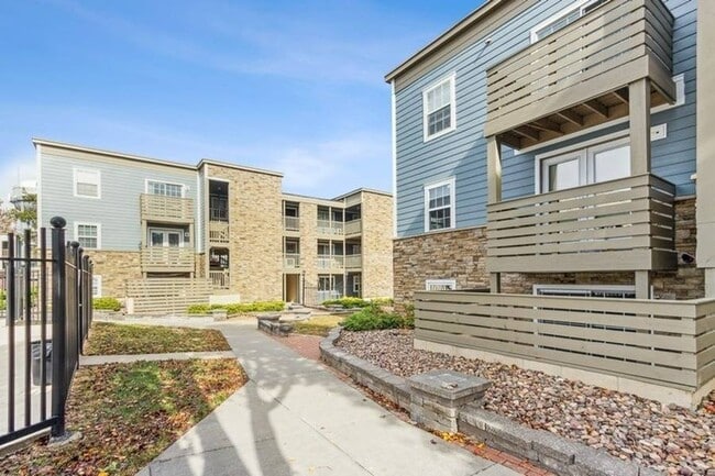 Exterior - Overland Station