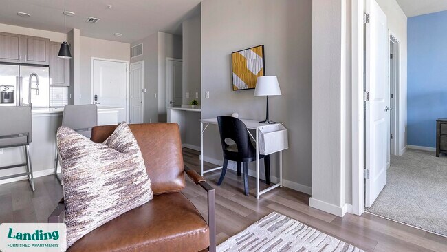 Photo - 6850 Foxtail Palm Wy Unidad 4107