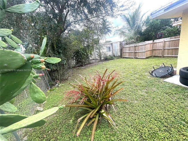 Photo - 5930 NW 20th St Unit 5930