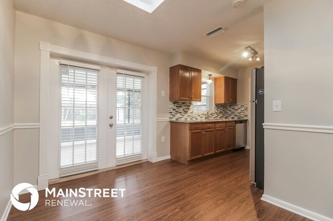 Photo - 4486 Harmony Ln