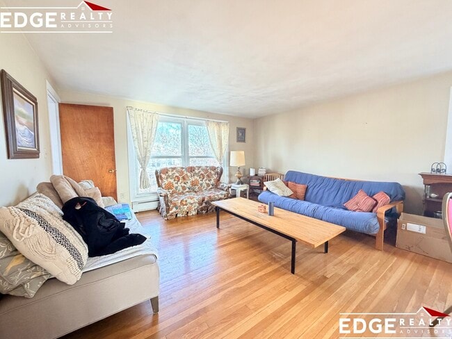 Photo - 94 Nottinghill Rd Unit 2