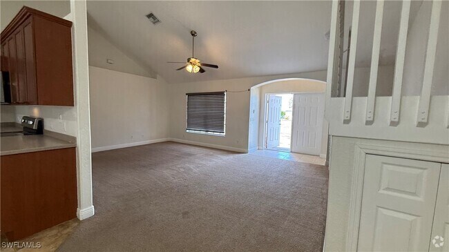 Building Photo - 1830 NW 27th Ave Rental