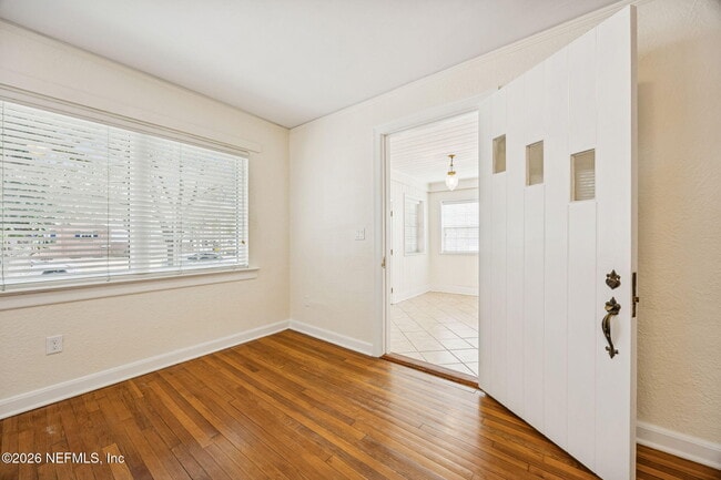 Photo - 1406 San Mateo Ave