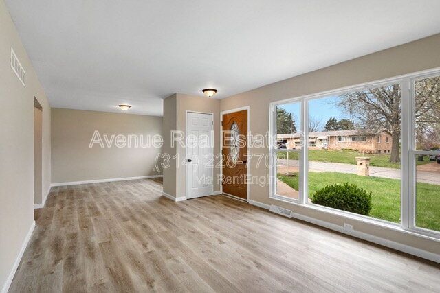 Photo - 9410 Cimarron Ct