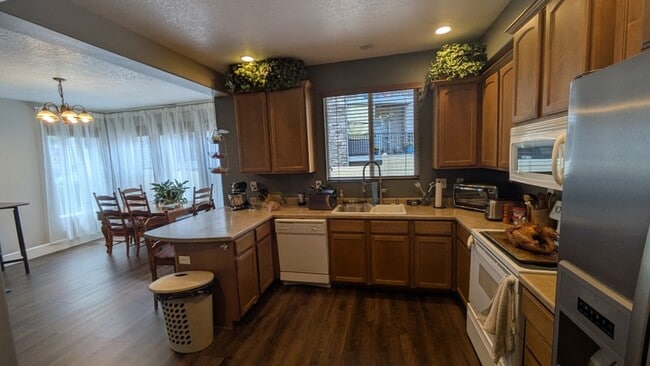 Photo - 2935 N 1410 W