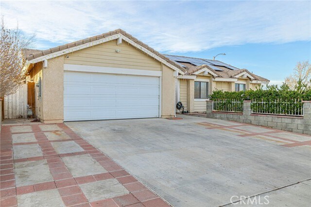 Photo - 38659 Angele Trumpet Ct