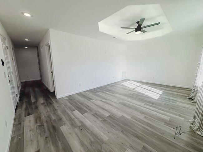 Photo - Available Now!  3 Bedroom, 2 Bathroom in Prime Bentonville Location, w/ Garage and Fenced-in Back...