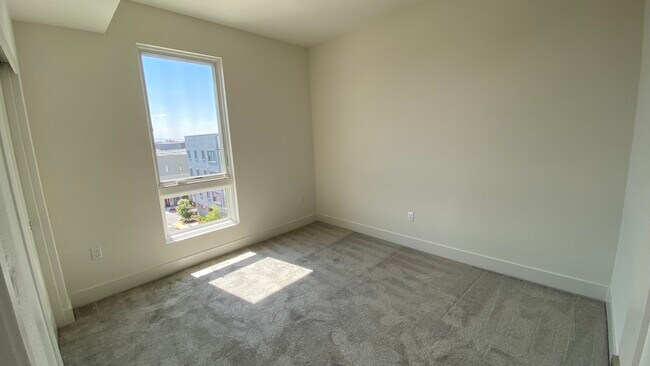 Photo - 3698 Vision Cmn Unit 420