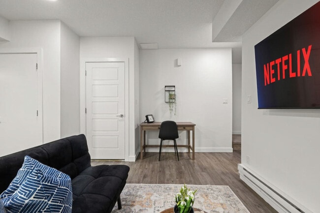 Photo - 10755-10792 92 St NW Unit SI ID1471309P