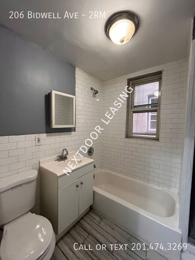 Photo - 206 Bidwell Ave Unit 2RM