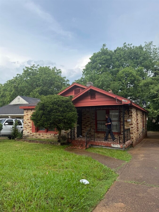 Photo - 1584 Carpenter St House